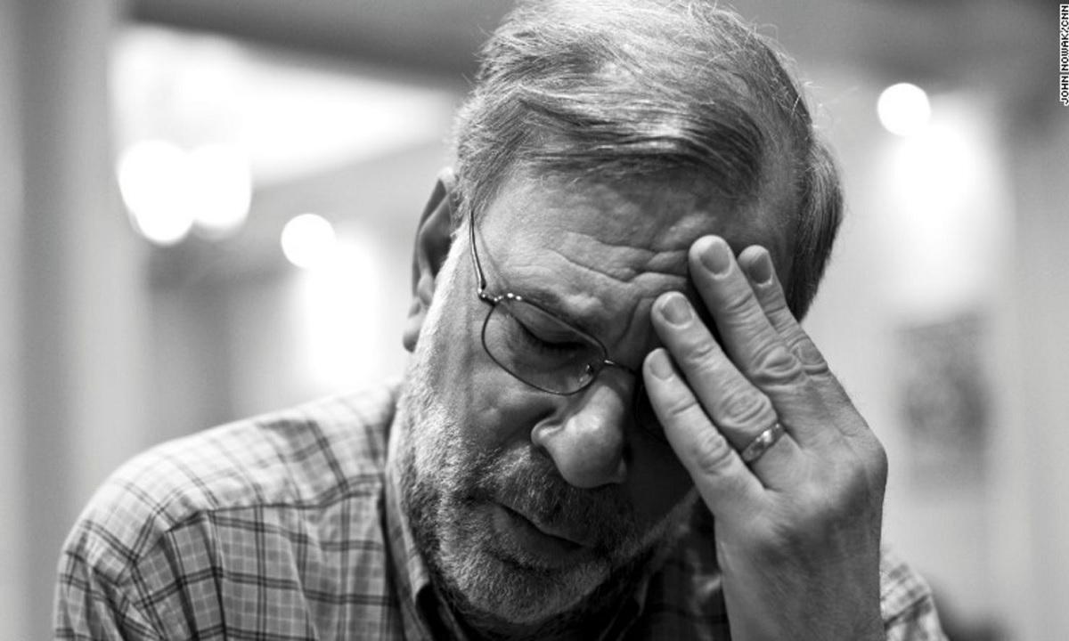 Revelan qué hace el alzhéimer mientras el cerebro descansa