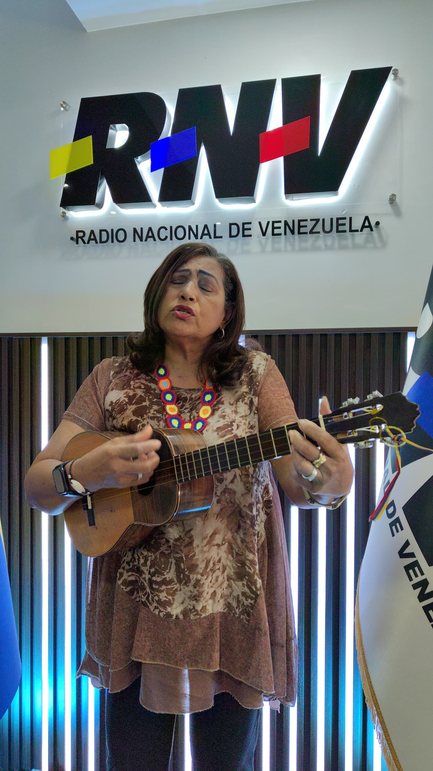 Daisy Gutiérrez, Voz de Mujer: 50 pétalos de canto y lucha, un concierto lleno de historia