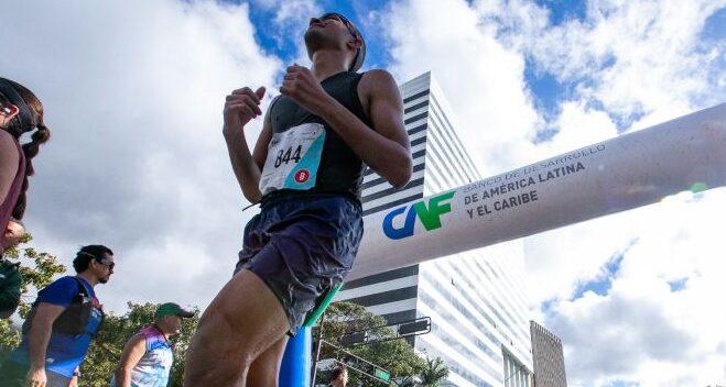 10 mil atletas corrieron la décima edición del Maratón CAF