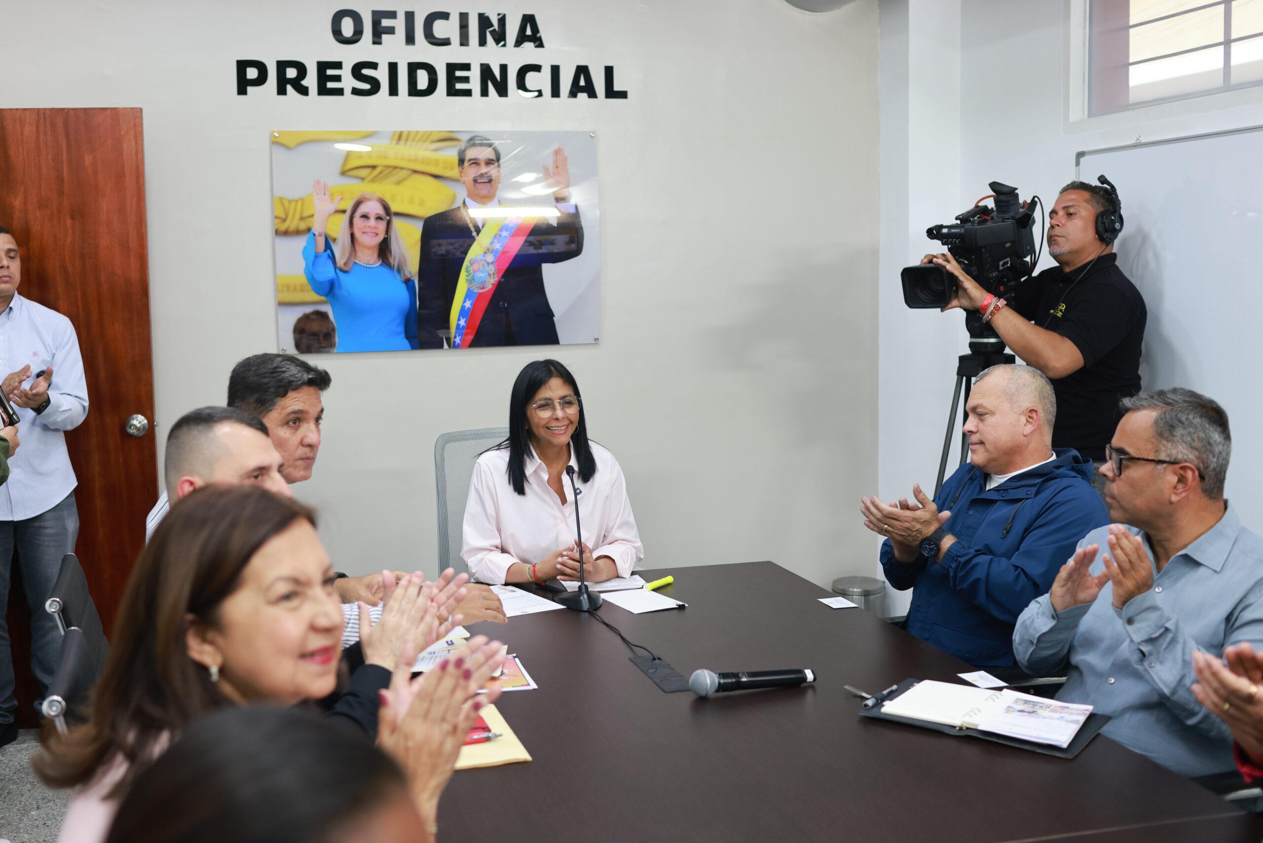 Presidenta (E) lideró inspección de obras y servicios en la Comuna «Sarría Rebelde», en Caracas