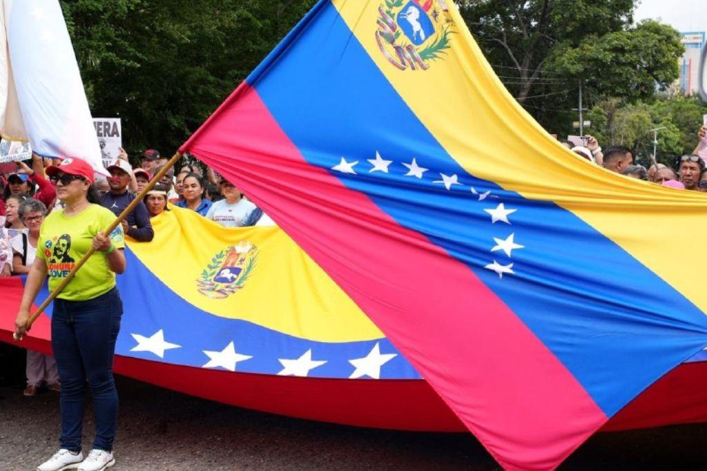 Pueblos de Colombia y Venezuela denuncian agresiones de EEUU