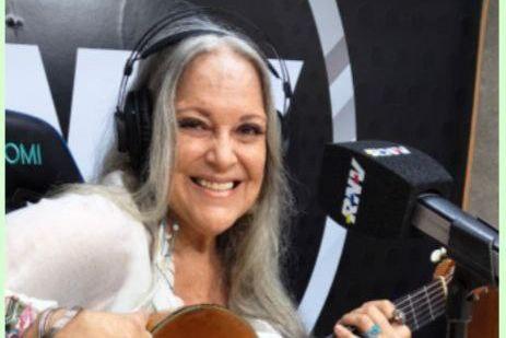 Leonor Fuguett recibe Premio Glorias Artísticas de Venezuela