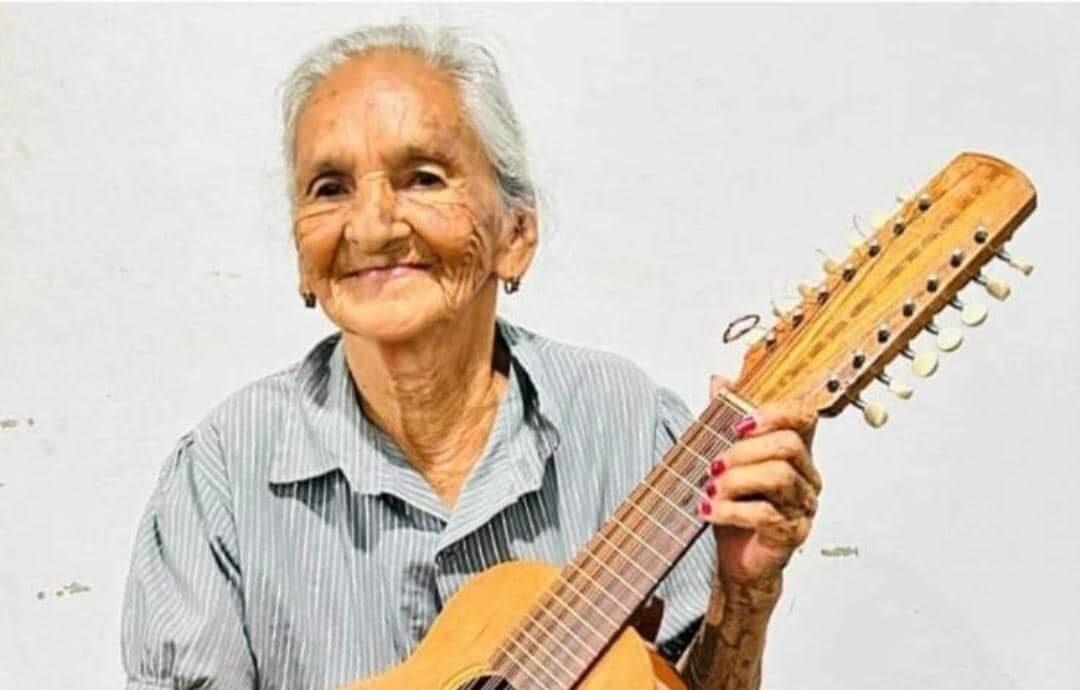 Táchira celebró 99 años de Matilde Jáuregui referente del bandolín andino