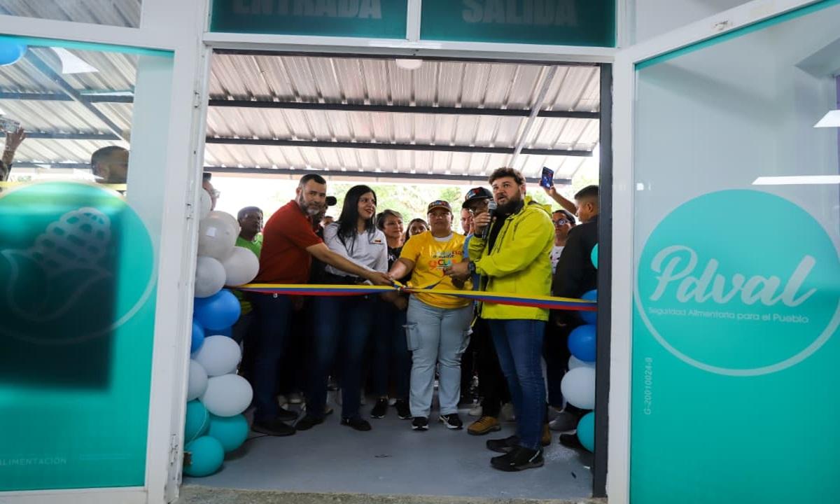 Más de cinco mil familias favorecidas con reinauguración de Pdval en Jusepín