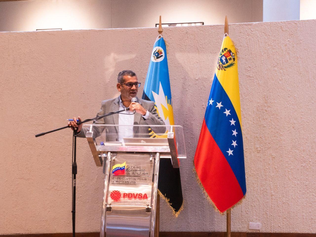 Debaten reforma a la Ley Orgánica de Hidrocarburos en Maracaibo