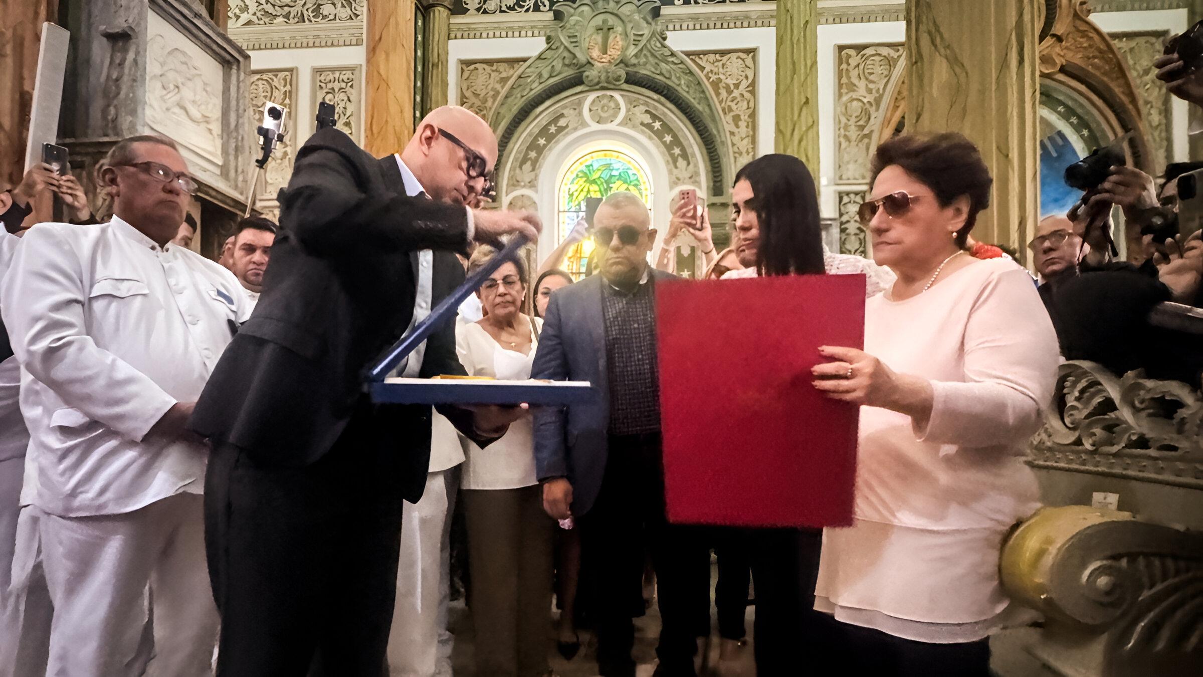 Pueblo zuliano despidió al Poeta Diamantino Renato Aguirre