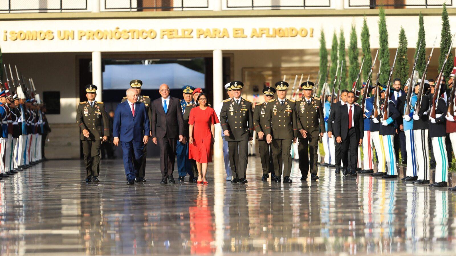 Minister Padrino López: FANB supports Acting President Delcy Rodríguez in her management for national unity