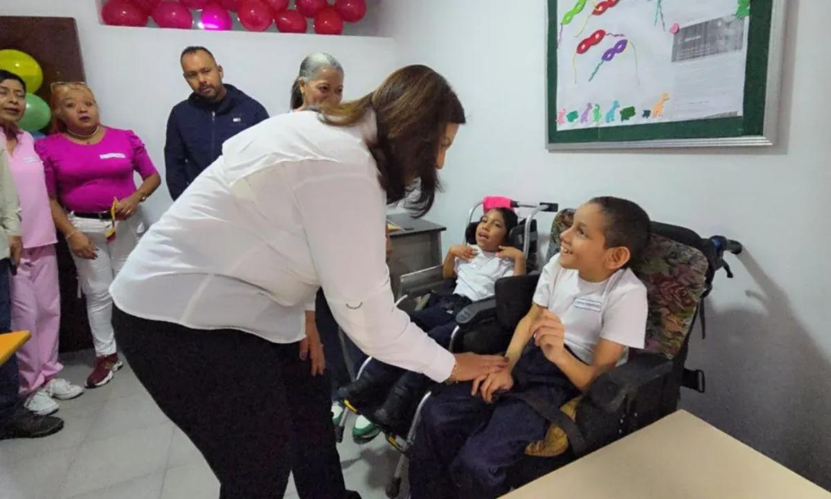 Reinauguran Centro de Parálisis Cerebral en la parroquia San Pedro