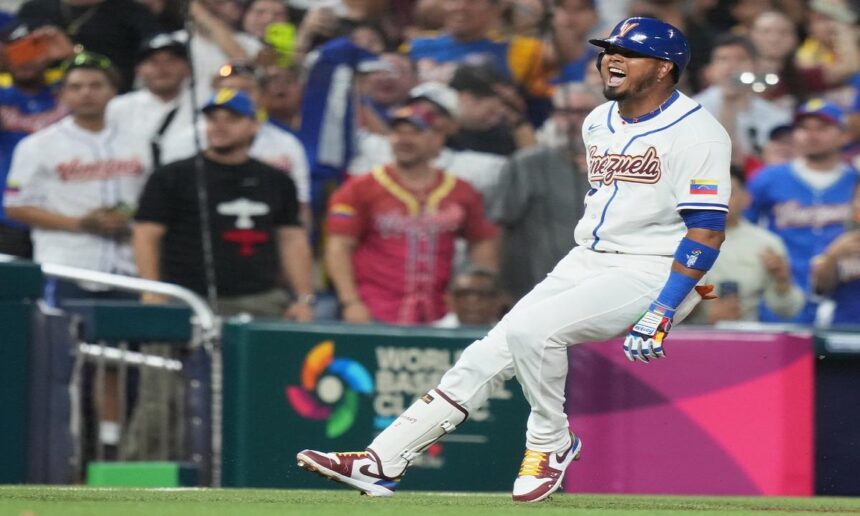 Venezuela vence 11-3 a Israel y lidera grupo D en el Clásico Mundial de Béisbol