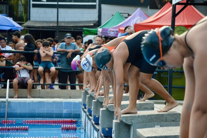 Más de 150 atletas participaron en I Estadal Invitacional Federado de Natación en Valencia