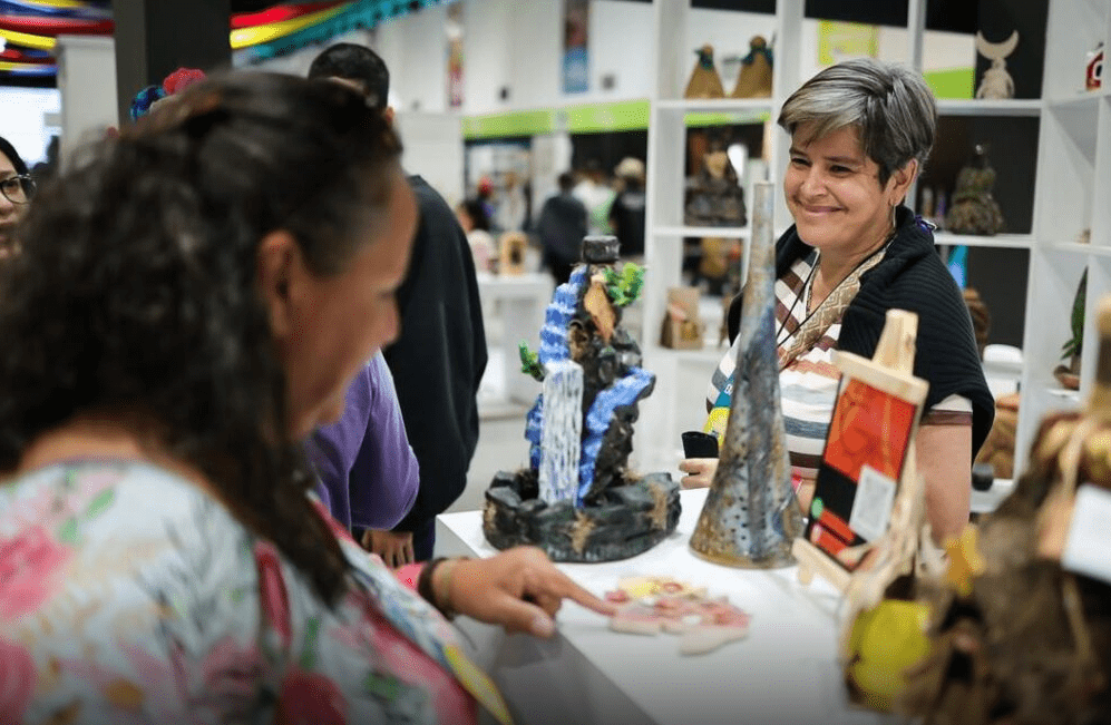 Ministerio de la Cultura establece acuerdo para comercialización de la artesanía nacional
