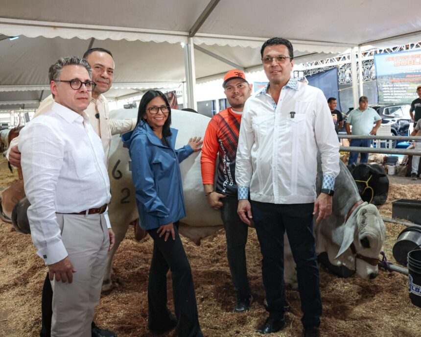 Presidenta (E) Delcy Rodríguez lideró el lanzamiento de la primera edición de la Expo Fedecámaras Portuguesa