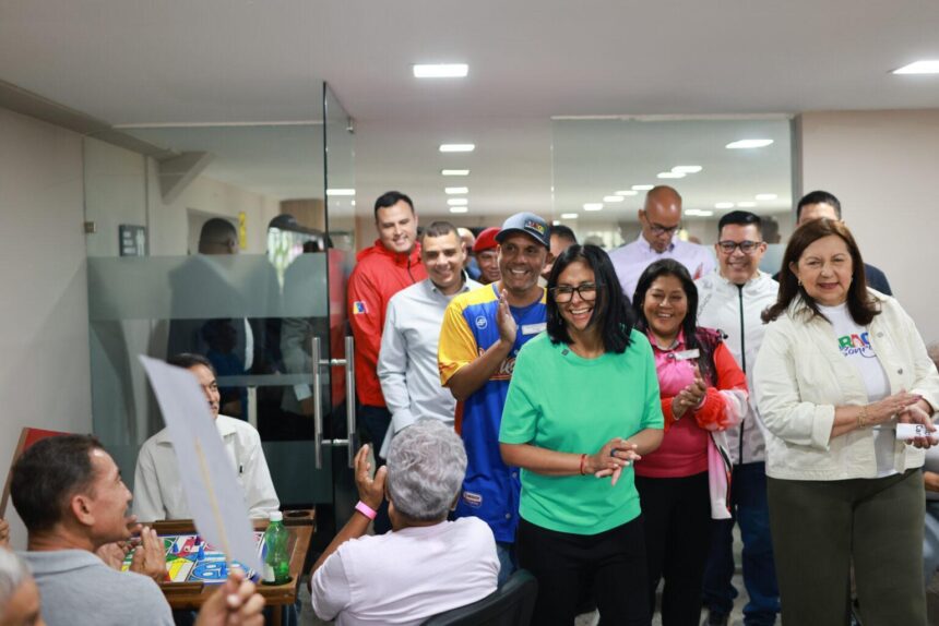 Presidenta (E) Delcy Rodríguez entrega Módulo Comunal La Quebradita I en la parroquia El Paraíso