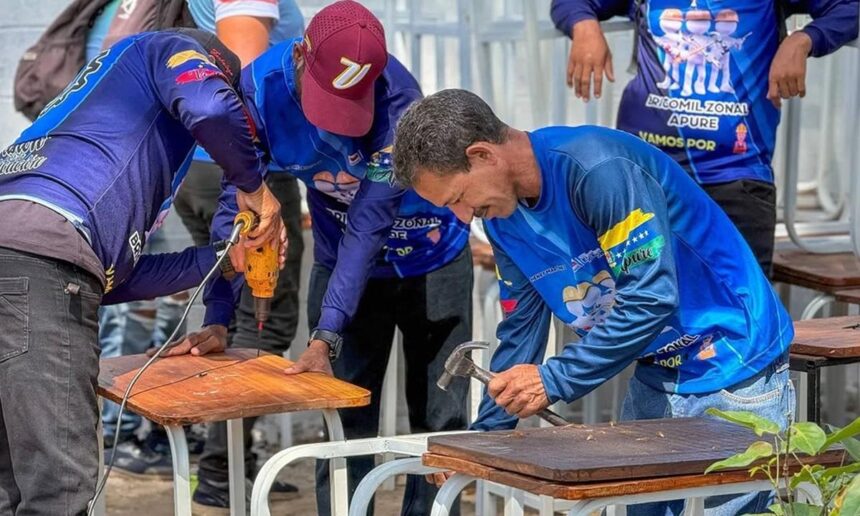 Bricomiles obran para rehabilitar 11 escuelas afectadas por lluvias en Apure