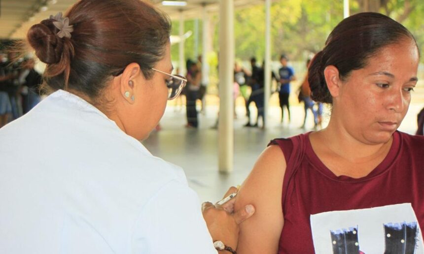 Jornada de inmunización en Maracay garantiza protección contra la fiebre amarilla
