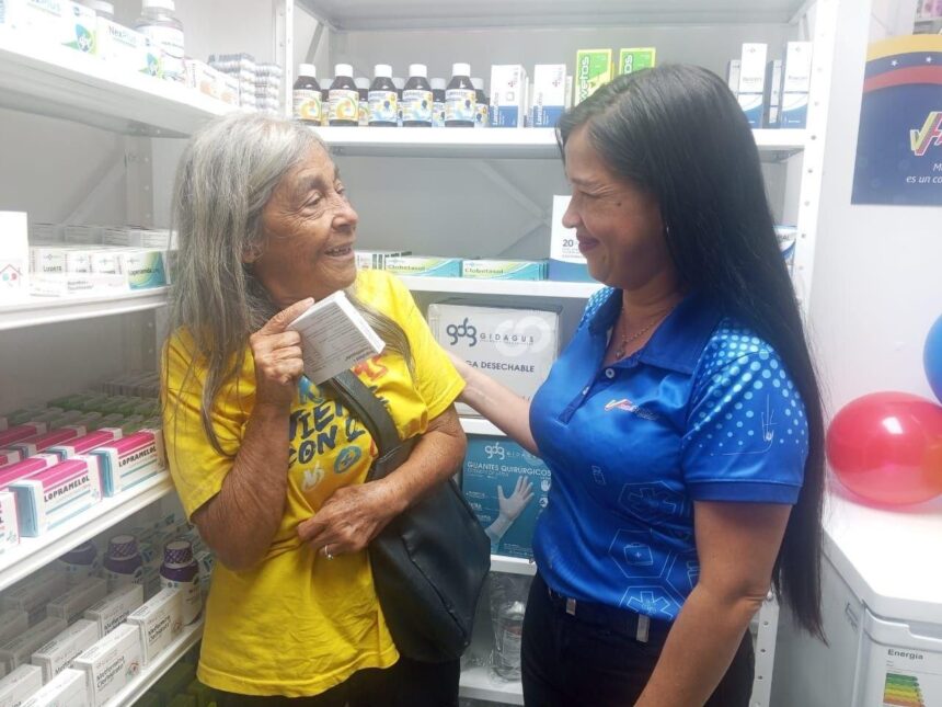 Farmapatria inauguró nueva sede en La Vega