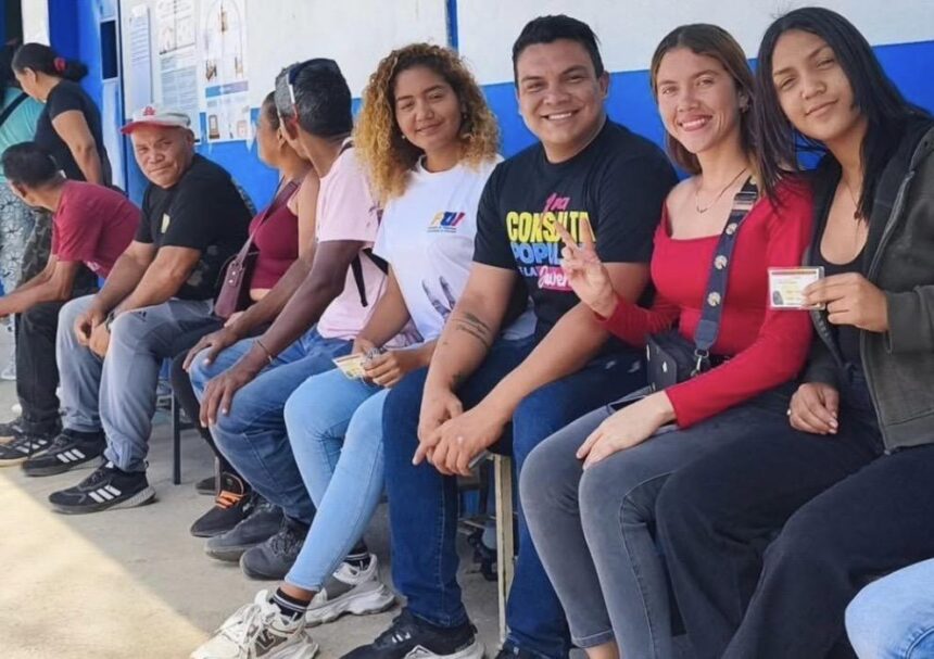 Pueblo venezolano participa activamente en Consulta Popular Nacional 2026