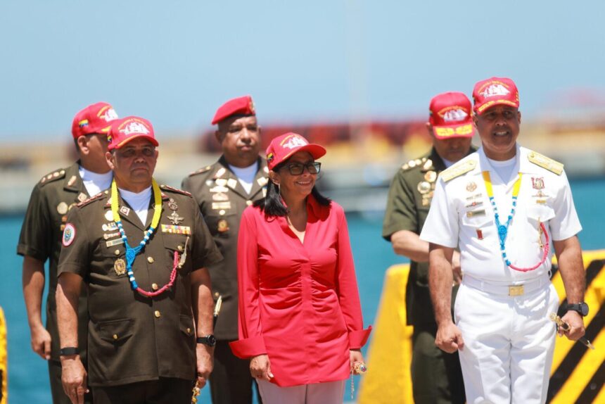 Venezuela reafirma al Buque Escuela Simón Bolívar como embajador de paz en El Caribe y América Latina
