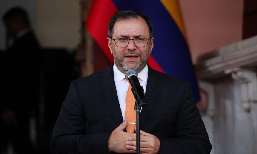Canciller Gil: La OEA carece de competencia para pronunciarse sobre asuntos de Venezuela