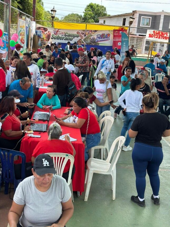Jornada Social Integral atiende a familias en Punta Gorda municipio Cabimas