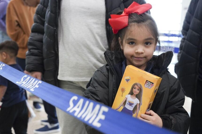 Regresan al país 131 venezolanos en una nueva jornada de unión familiar