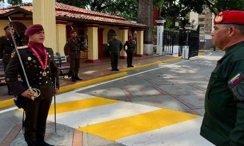 Ministro González López visita componentes militares para el fortalecimiento del Apresto Operacional de la FANB 
