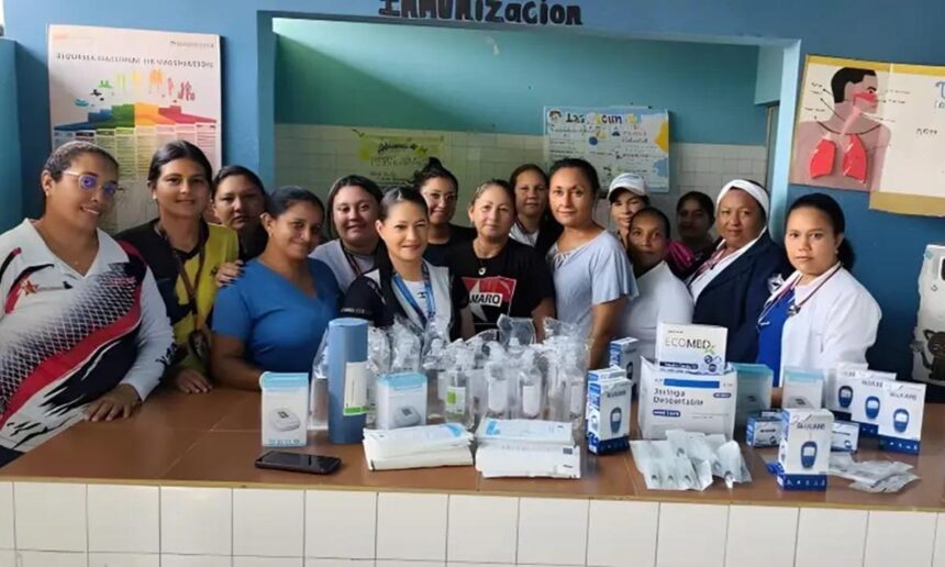 Entregan dotación de insumos y equipos médicos a consultorios de Barinas