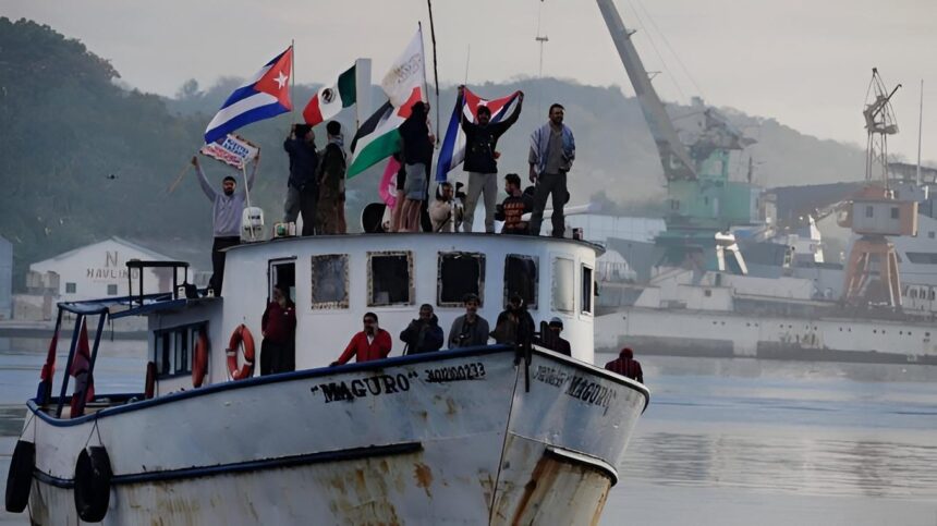 Llega a Cuba embarcación con 14 toneladas de ayuda solidaria desde México