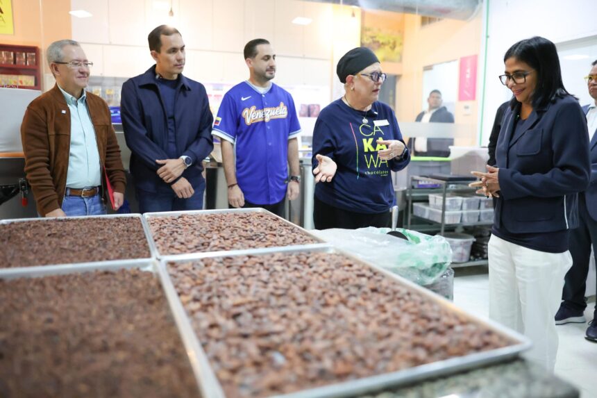 Presidenta (E) Delcy Rodríguez destaca el papel de la educación para fortalecer la cadena del cacao venezolano