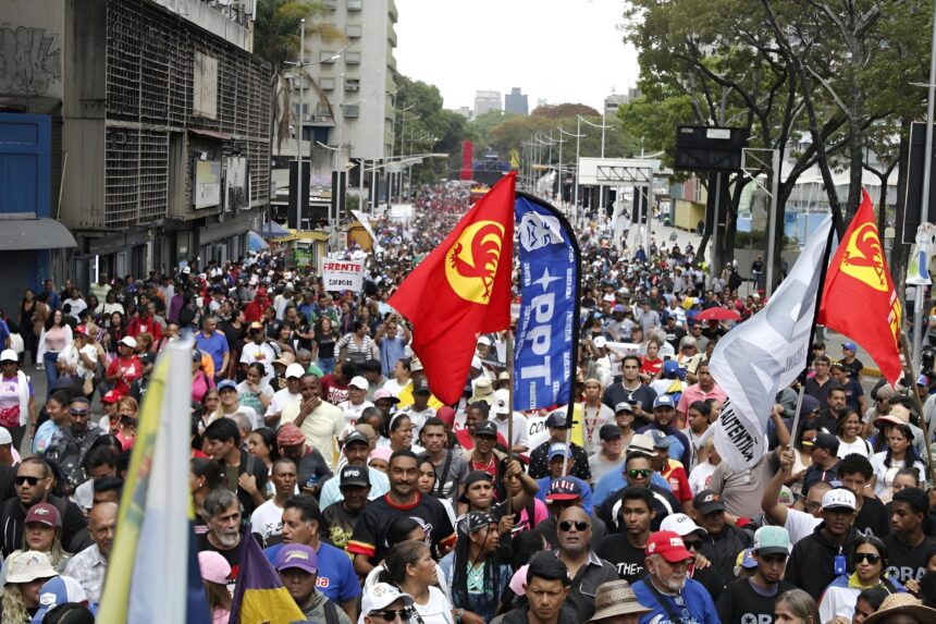 Pueblo marchó por la Paz y la Soberanía en Caracas