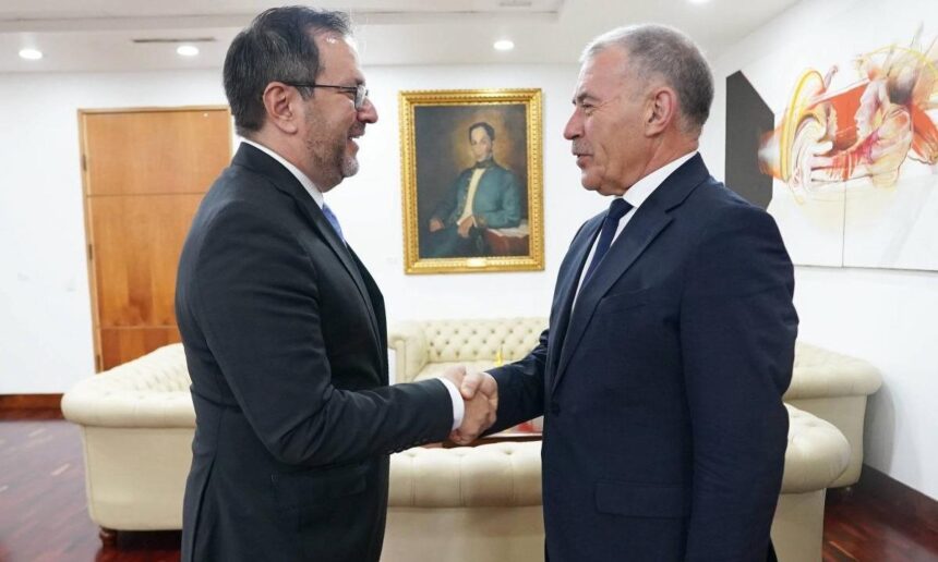 Gobierno venezolano promueve lazos bilaterales con Portugal
