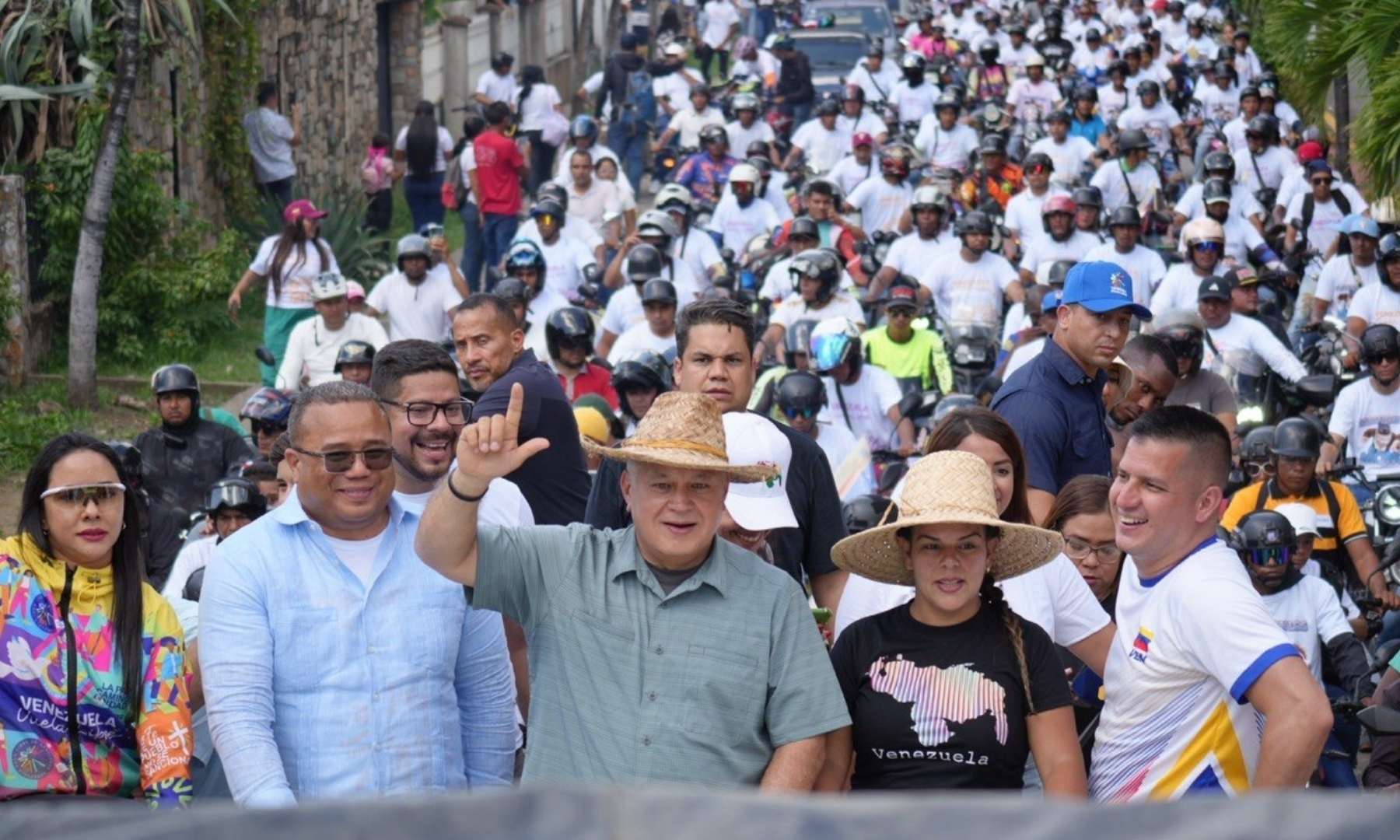 Gran Peregrinación Nacional: Ministro Cabello encabezó caravana y encuentro con sectores productivos en Guárico