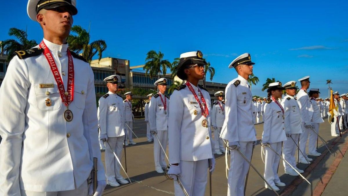 Presidente (E) Delcy Rodríguez celebró 215 años de la Academia Militar de la Armada Bolivariana
