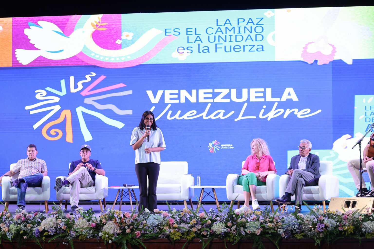 Presidenta Encargada se reunió con integrantes de la sociedad civil en Barquisimeto