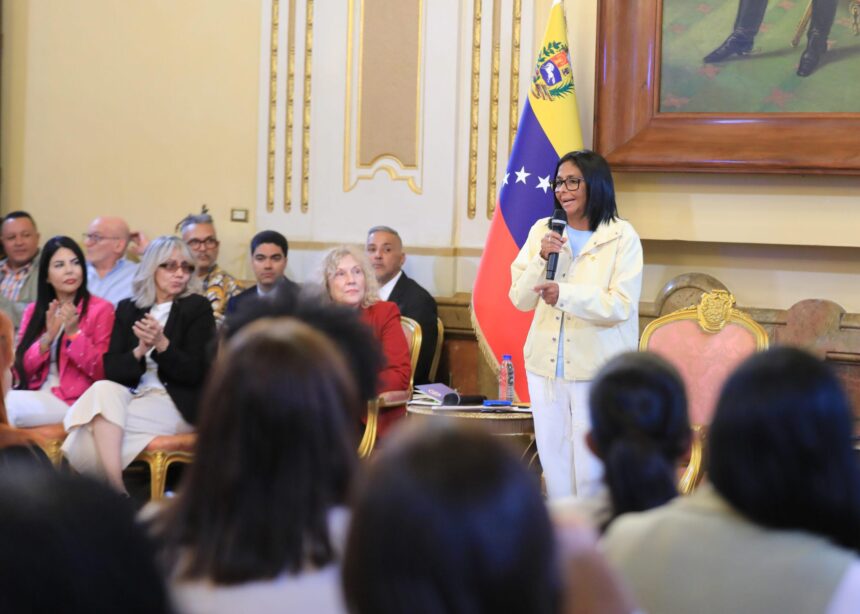 Mujeres venezolanas son convocadas a la defensa de la Soberanía nacional