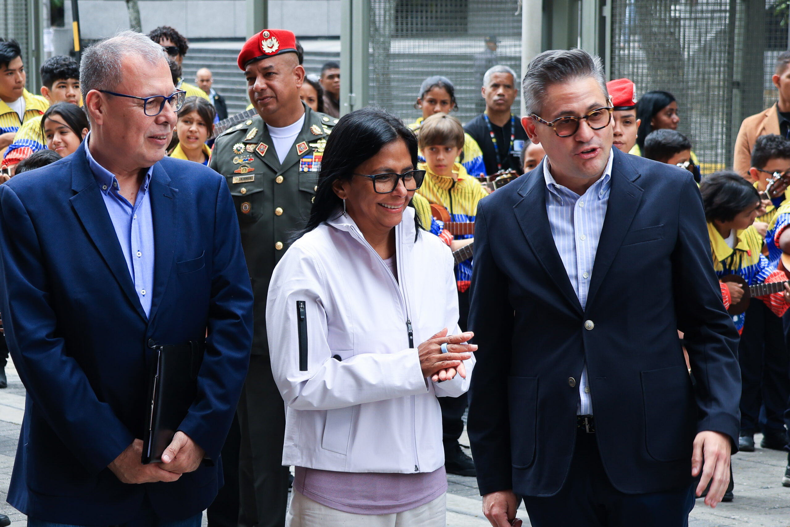 Venezuela recupera derechos ante el FMI y destinará activos a servicios públicos esenciales