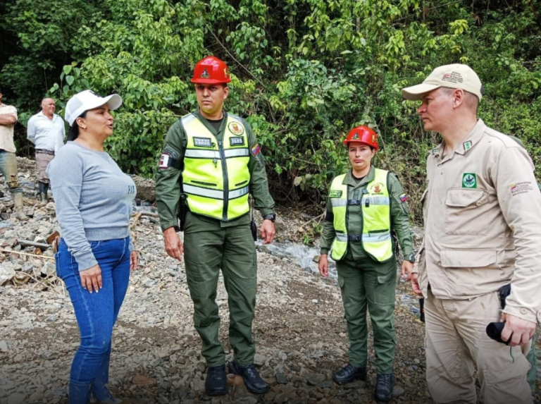 Gobernación de Mérida mantiene dispositivo de atención ante lluvias en vialidad Tovar-Guaraque