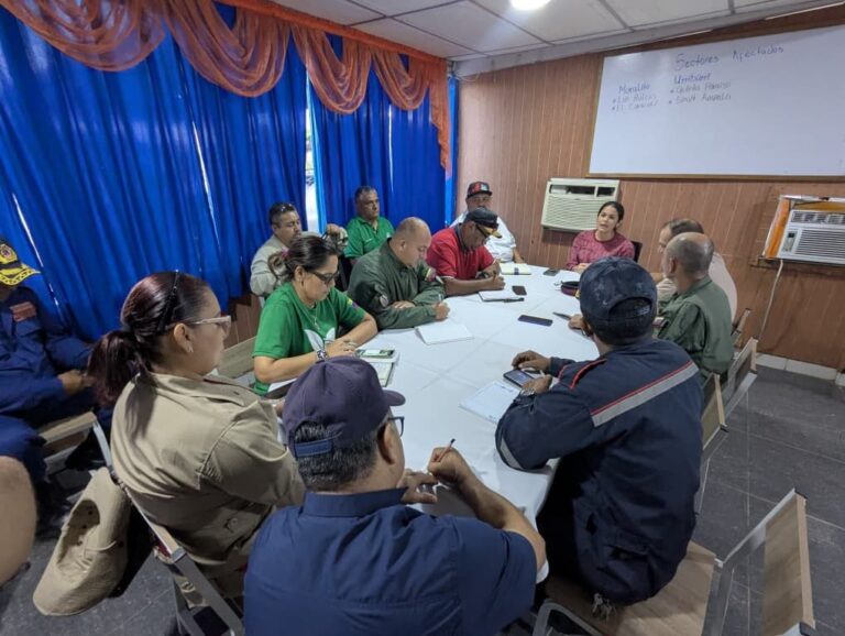Activan plan preventivo ante la llegada de las lluvias en municipio Colón del Zulia