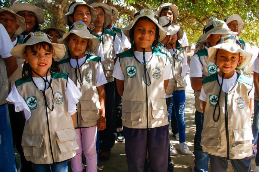Juramentan a 30 niños como Pequeños Guardaparques en Los Roques