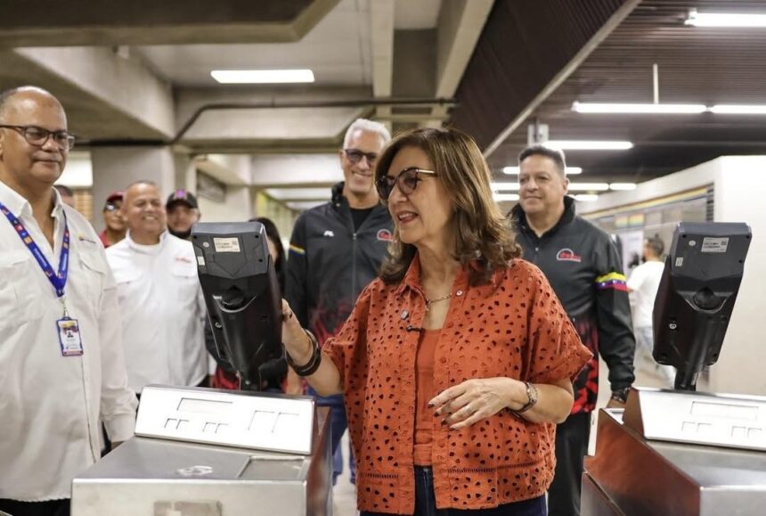 Ministra Jacqueline Faría inspeccionó la estación Sabana Grande del Metro de Caracas