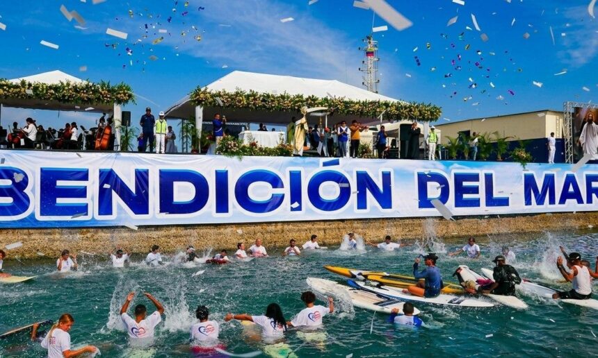 Feligresía desborda el malecón de Puerto Cabello en la 164° edición de la Bendición del Mar