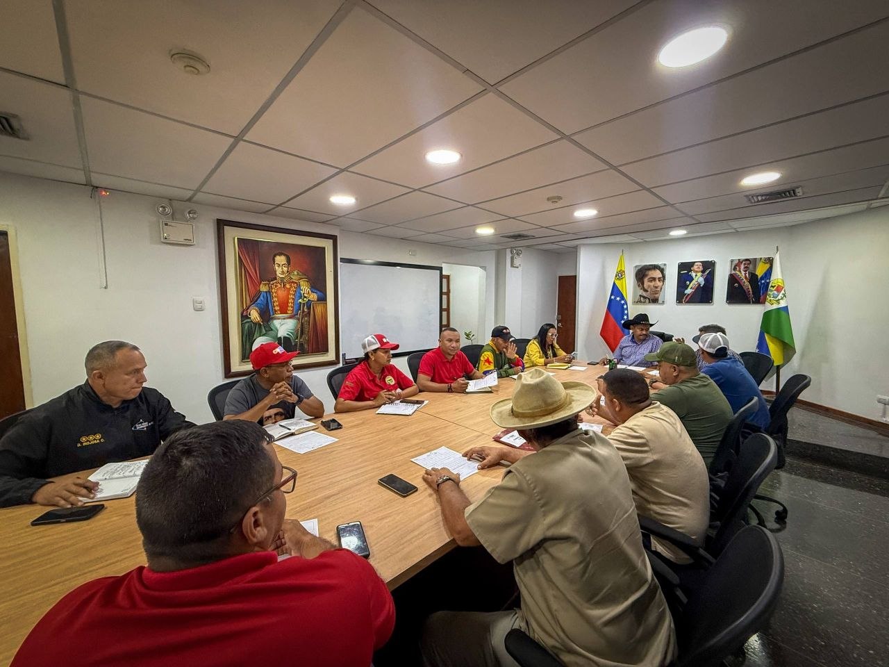 Autoridades y gremios coordinan inicio del ciclo de vacunación contra la fiebre aftosa en Apure