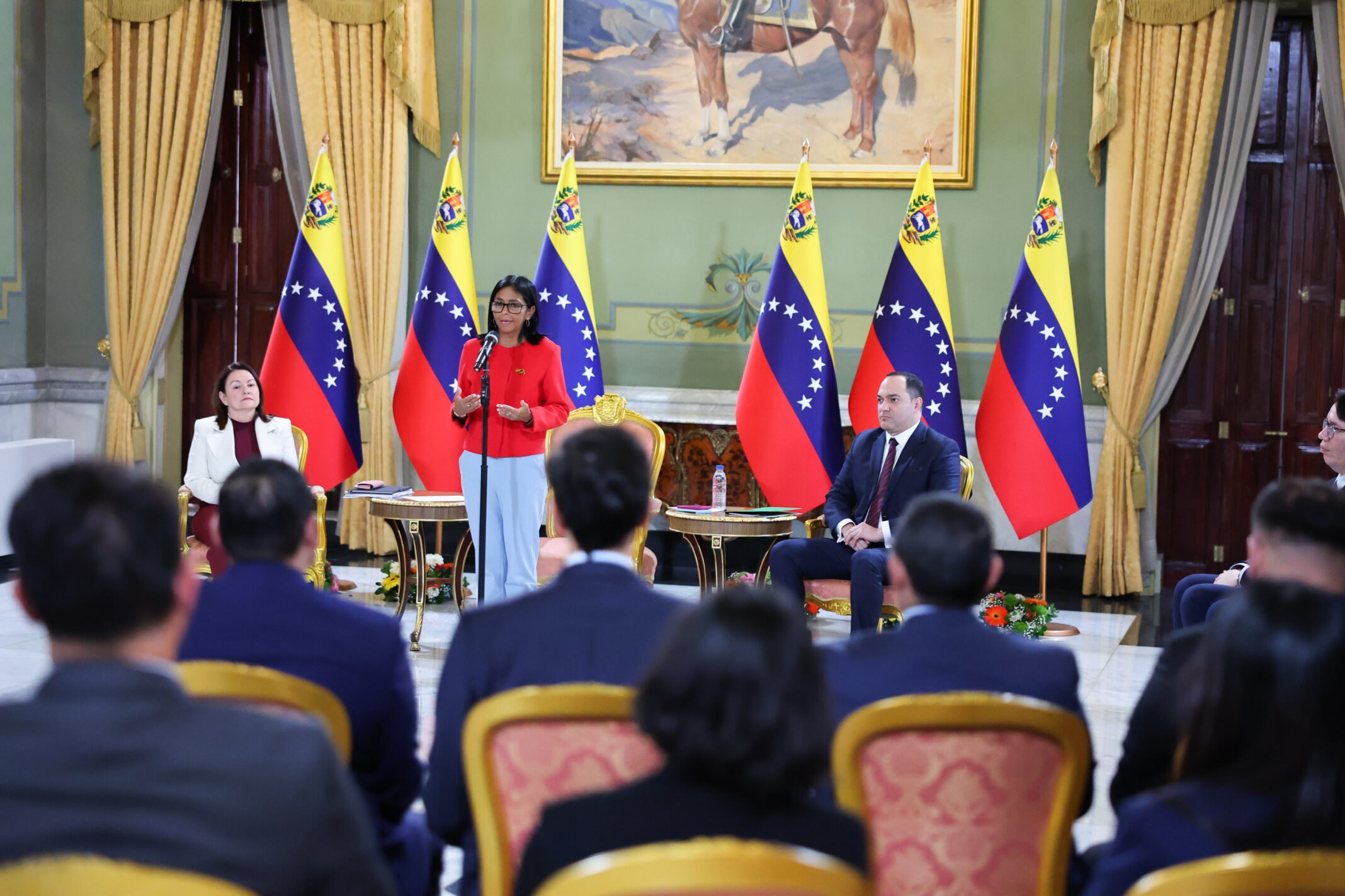 Presidenta (E) Delcy Rodríguez presenta plan de impulso extraordinario de producción en Junín 5