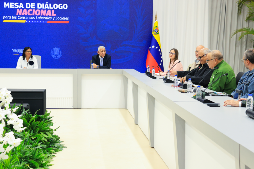 Declaran sesión permanente de diálogo laboral «hasta alcanzar consensos»