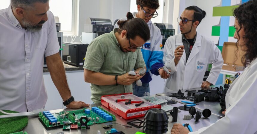 Producen 5.000 prototipos de estaciones meteorológicas para red nacional de medición climática