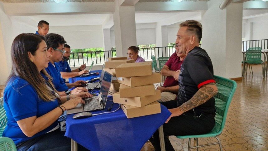 Más hogares de Macaracuay reciben Aba Ultra