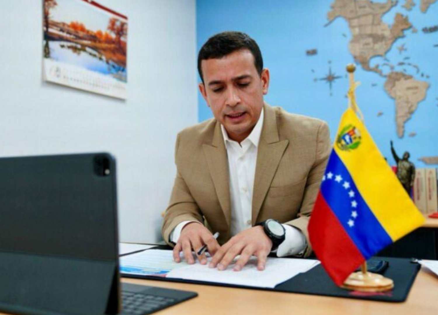 Ministro Álvarez: Crecimiento de 32% en exportaciones no petroleras durante primer trimestre 2026