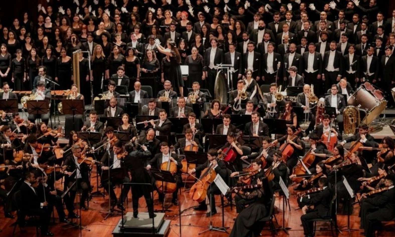 Sinfónica rinde tributo a 25 años de la UCV como Patrimonio Mundial