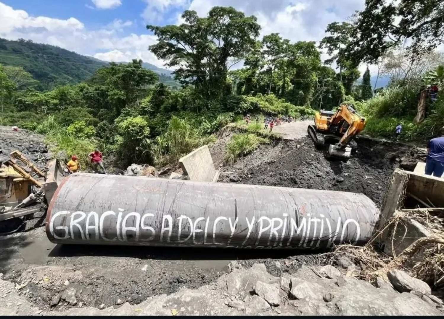 Gobierno Bolivariano desplegó maquinaria en municipio afectado por las lluvias en Portuguesa