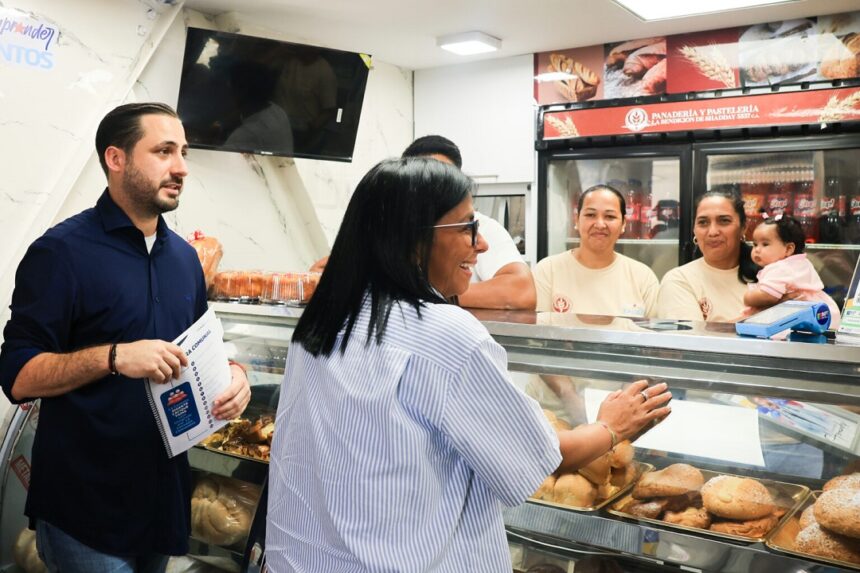 Presidenta (E) Delcy Rodríguez inaugura 23 espacios socioproductivos y áreas de atención social en Los Símbolos